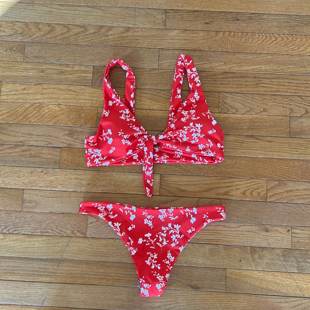 New bikini. No tags